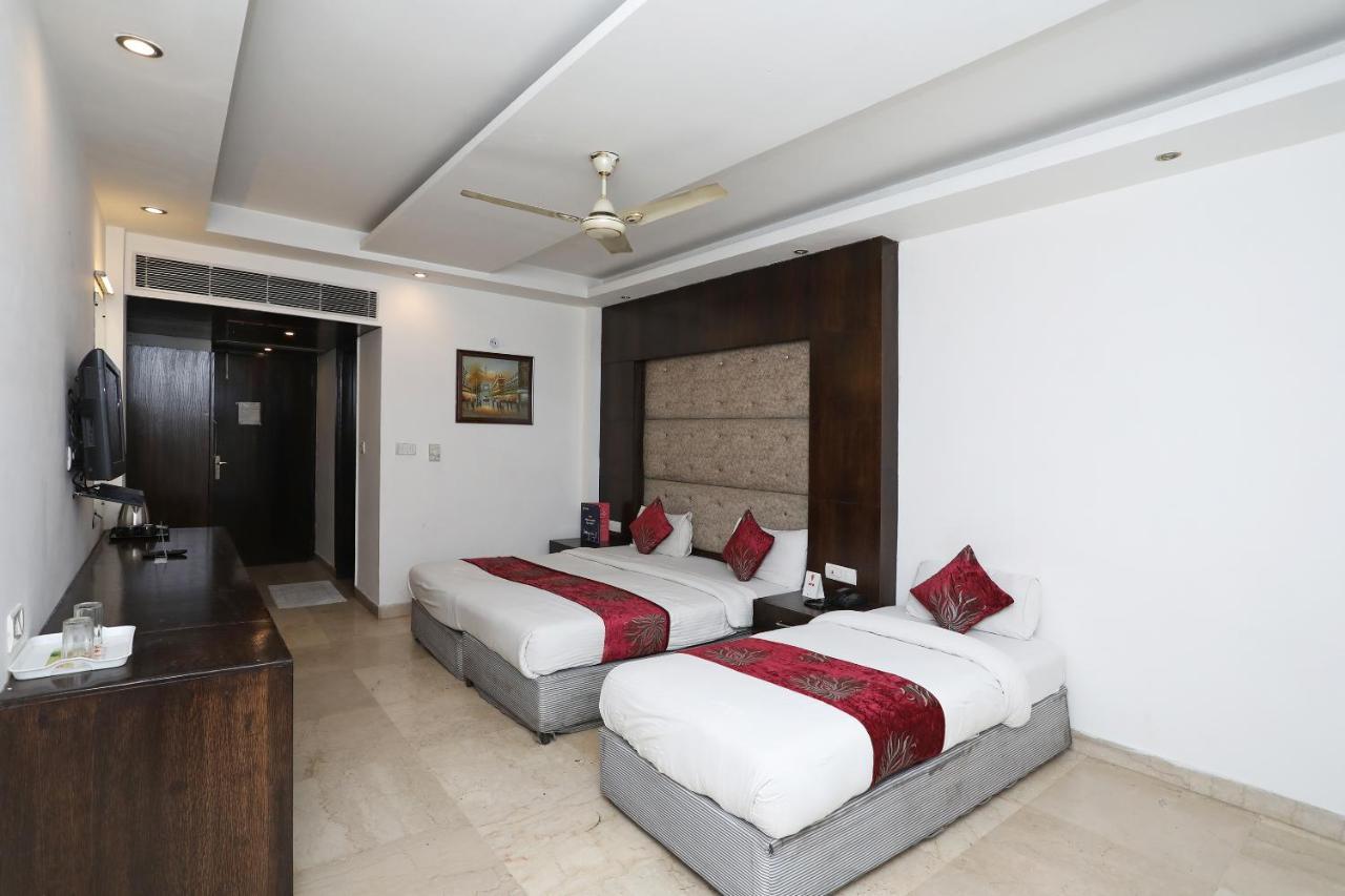 Hotel City Height - Delhi Ncr Id Not Accepted Нью-Делі Екстер'єр фото