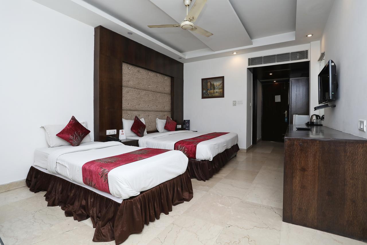 Hotel City Height - Delhi Ncr Id Not Accepted Нью-Делі Екстер'єр фото