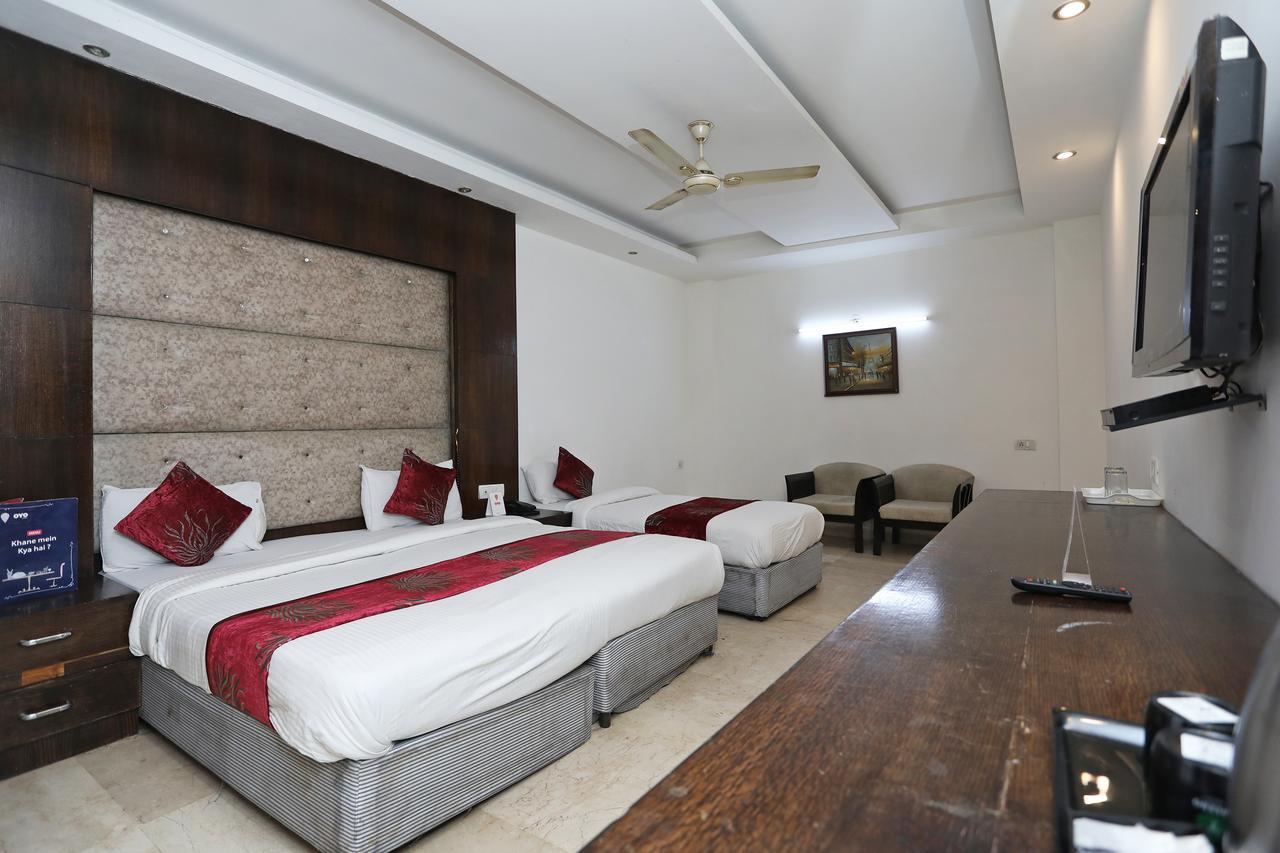 Hotel City Height - Delhi Ncr Id Not Accepted Нью-Делі Екстер'єр фото